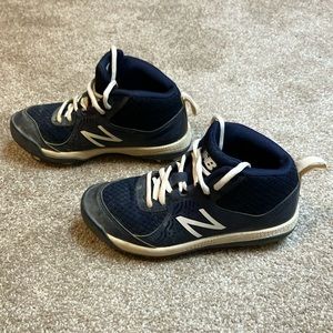 New Balance baseball cleats